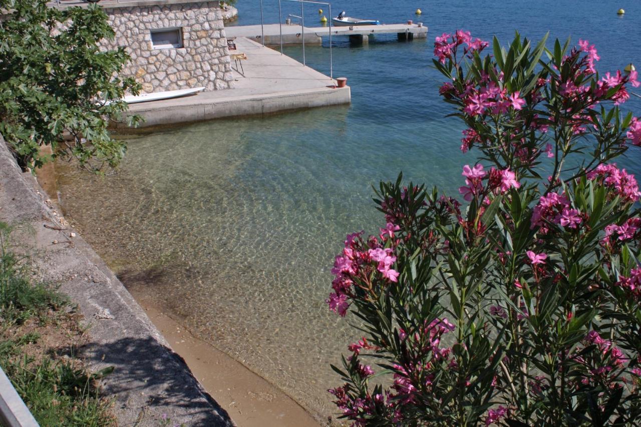 Double Room Supetarska Draga - Gornja 11579A 拉布 外观 照片
